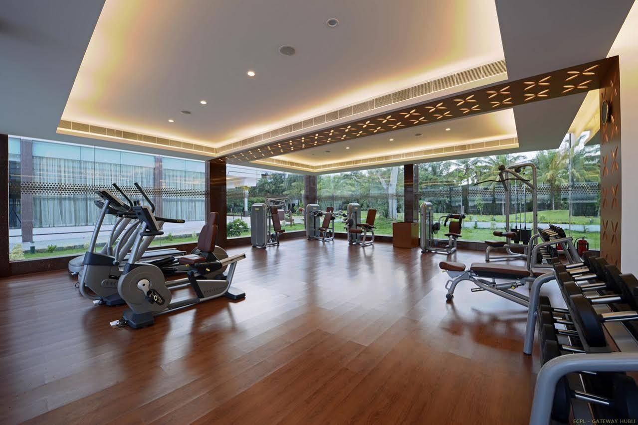 Hotel Naveen Lakeside Hubli Bagian luar foto